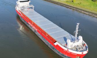 image of ship named Fast Anna Sophia
